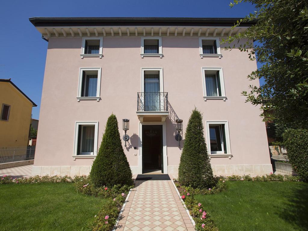 Le Muse Hotel San Bonifacio Kültér fotó