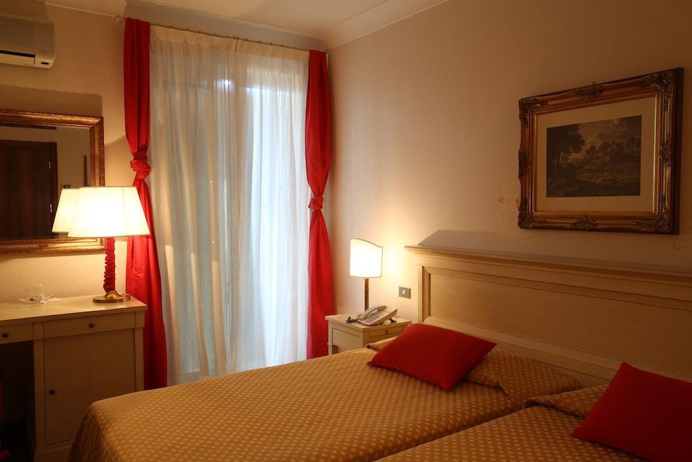 Le Muse Hotel San Bonifacio Kültér fotó