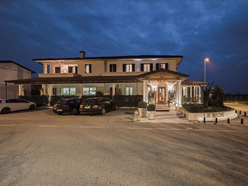 Le Muse Hotel San Bonifacio Kültér fotó