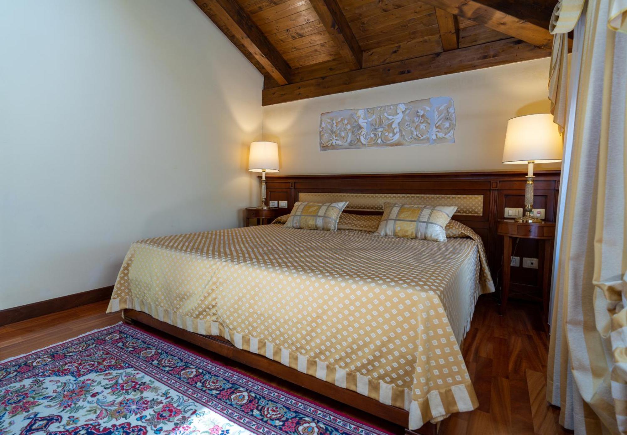 Le Muse Hotel San Bonifacio Kültér fotó