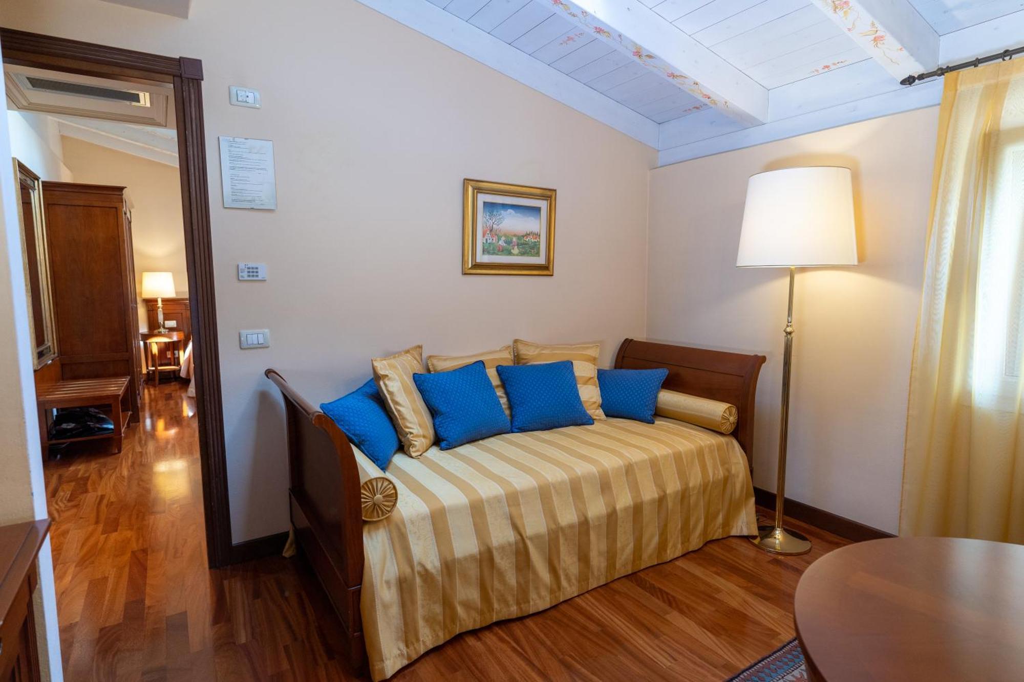 Le Muse Hotel San Bonifacio Kültér fotó
